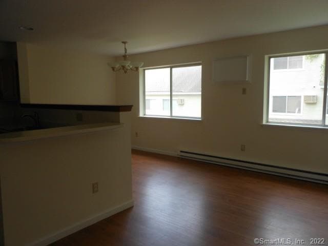 Building Photo - 160 Willow Springs