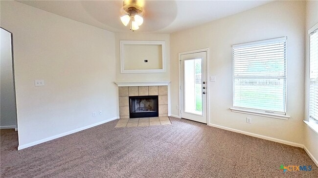 Building Photo - 308 Rinehardt St
