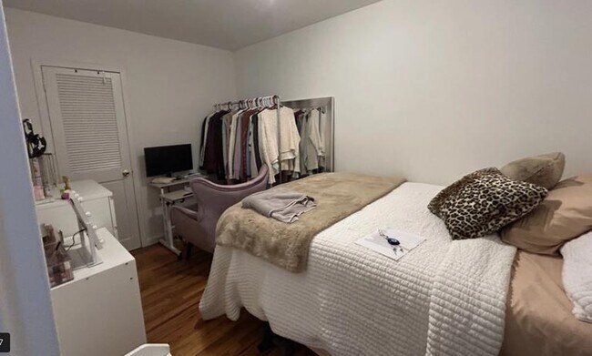Building Photo - 1 bedroom in New York NY 10128
