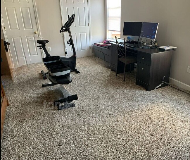 Building Photo - 23 Scottish Cir