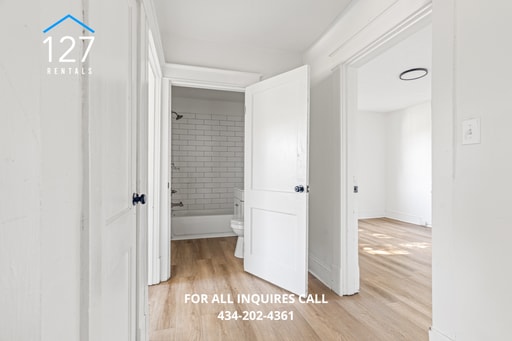 Building Photo - Comfortable 2-Bedroom Home with Central Air & Washer/Dryer Hookups