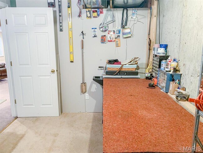 Building Photo - 1031 Buran Dr