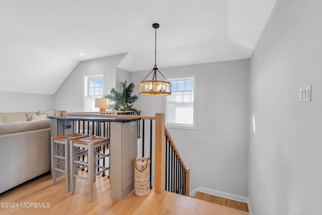 Building Photo - 118 Beacon Blvd