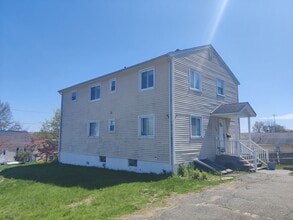 Building Photo - 135-137 Hillcrest Road