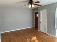 Building Photo - $900 - 2 bedroom / 1 bathroom - Single Family Home *COMING SOON*