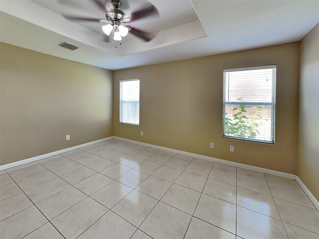 Building Photo - 8915 Chisholm Wood Ln