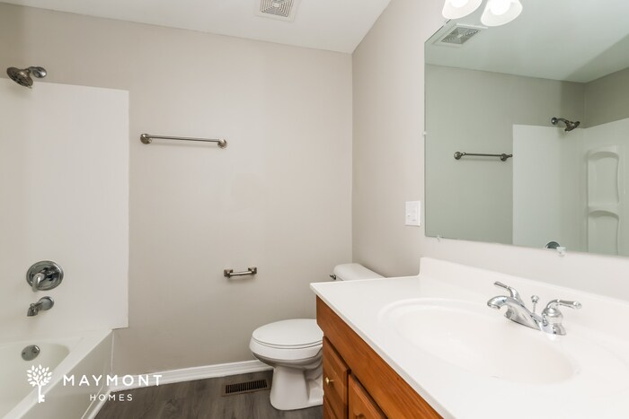 Building Photo - 9612 Springwater Ln
