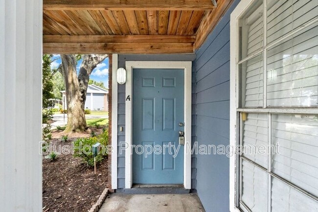 Building Photo - 5405 Lake Margaret Dr