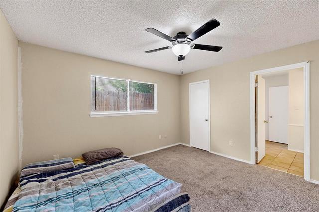 Building Photo - 2407 Meadow Creek Dr