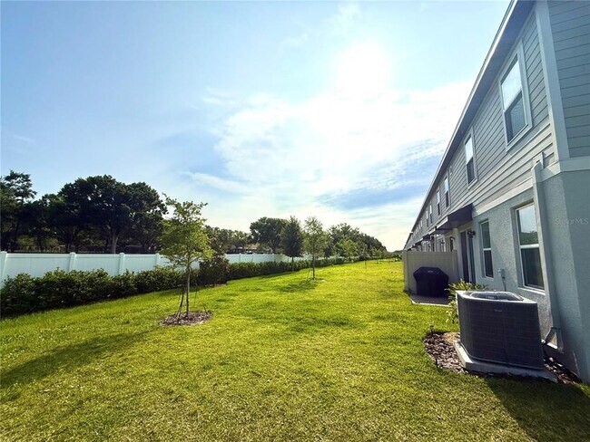 Building Photo - 2013 Crape Jasmine Ln