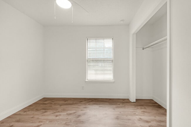 Building Photo - 6572 Bass Ln