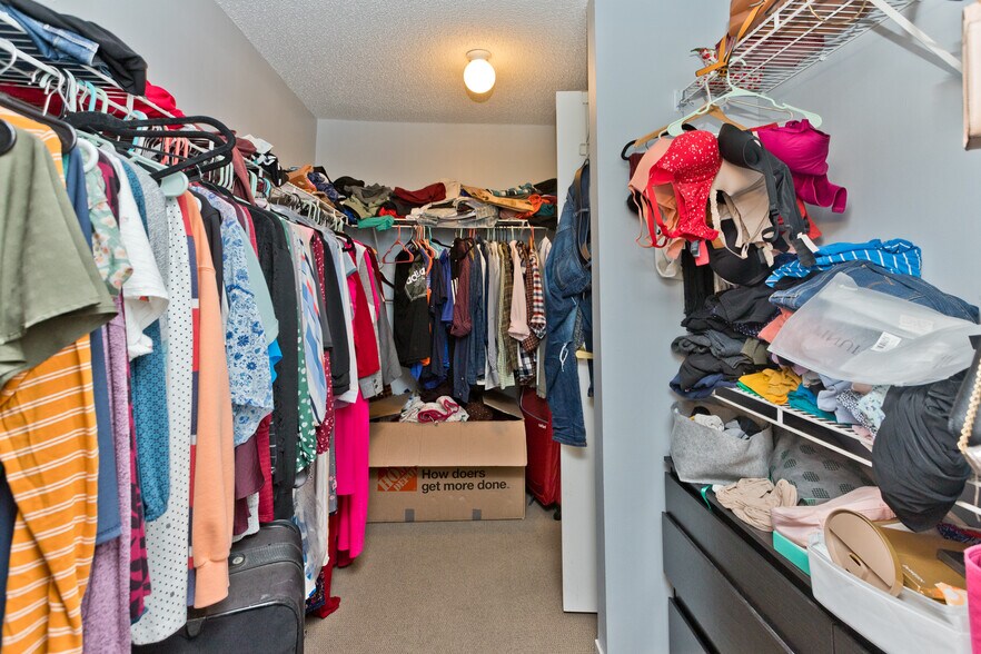 Building Photo - 195 N Harbor Dr