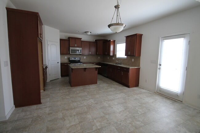 Building Photo - Exclusively Offered by Muse Realty, LLC