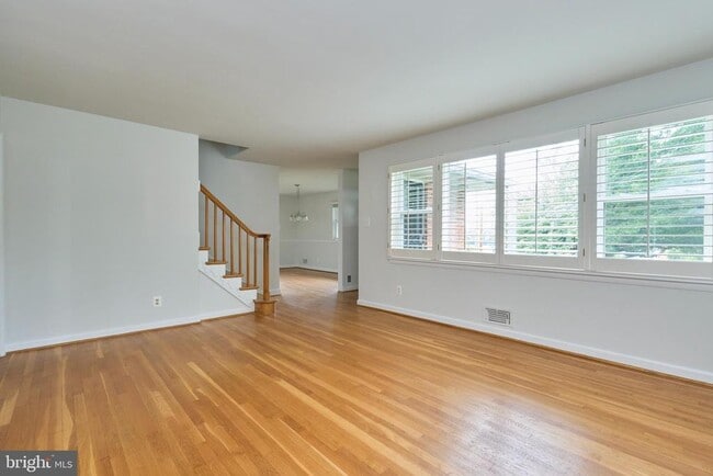 Building Photo - 6613 Denny Pl