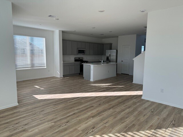 Building Photo - 7707 Iris Peak Dr