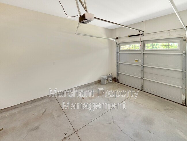 Building Photo - 106 Muir Way