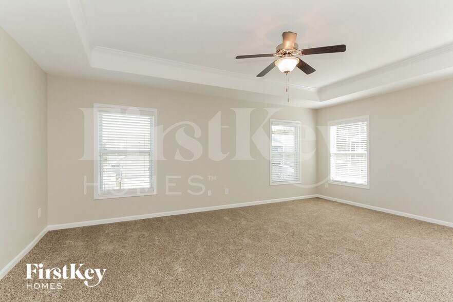 Building Photo - 9805 Rayneridge Drive
