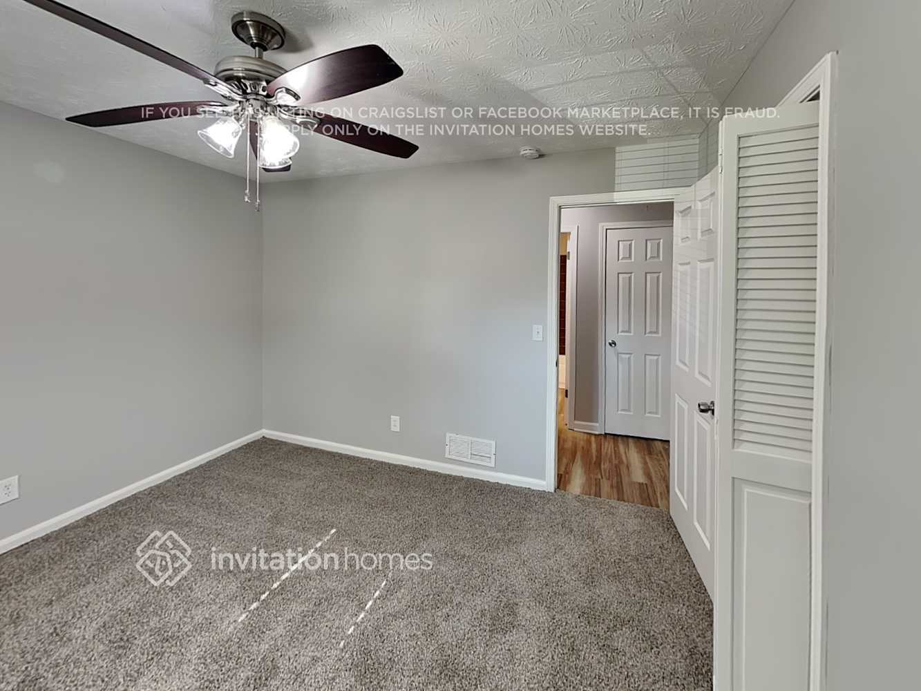 Building Photo - 5847 Meadow View Ln