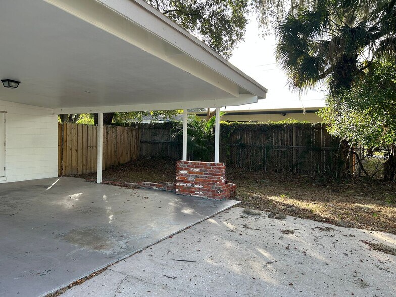 Building Photo - Nice 3 bedroom 2 bathroom House In Apopka