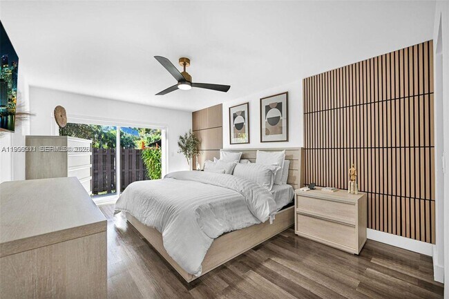 Building Photo - 13416 SW 108th St Cir N