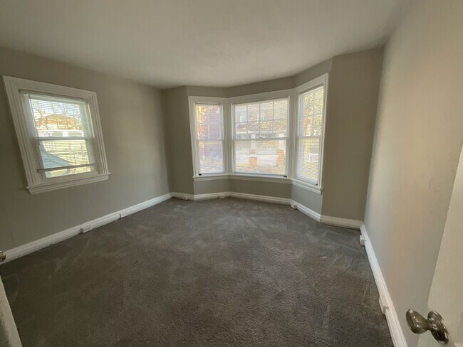 Building Photo - 32 N 2nd St