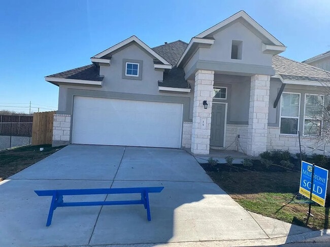 Building Photo - 3201 College Park Dr