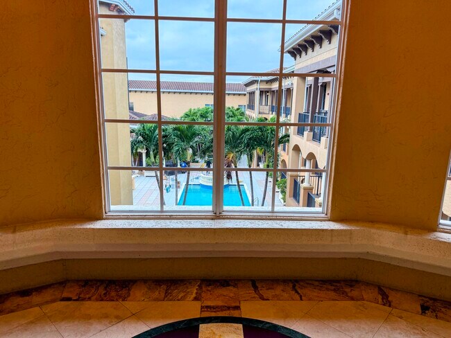 Building Photo - 20 Orange Ave