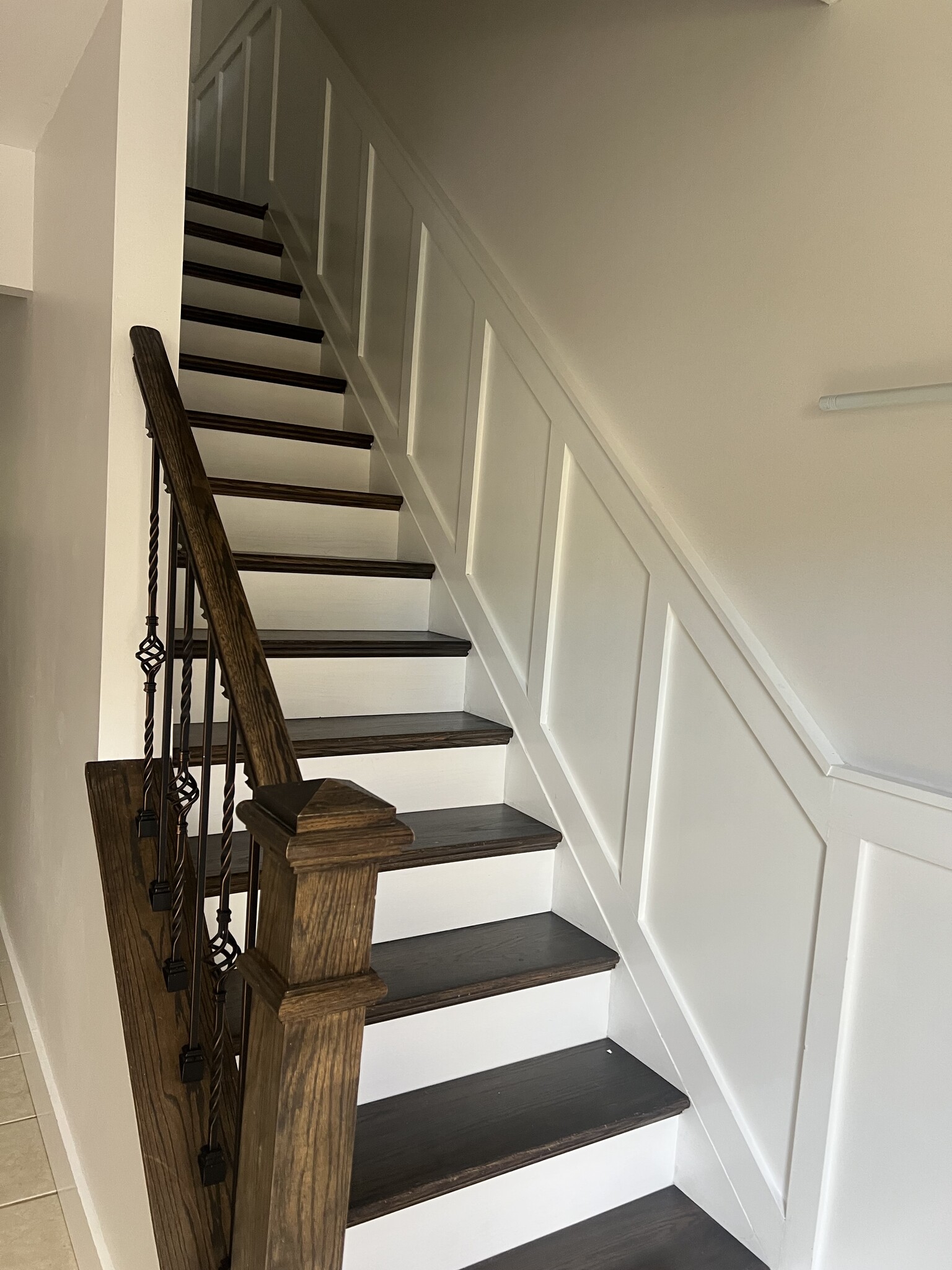 Stair to 2nd floor - 355 Capetowne Rd