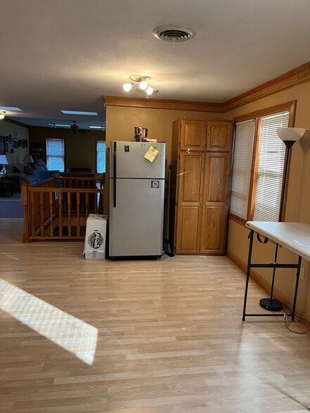 Room for large dining table - 1809 N Humboldt Ave