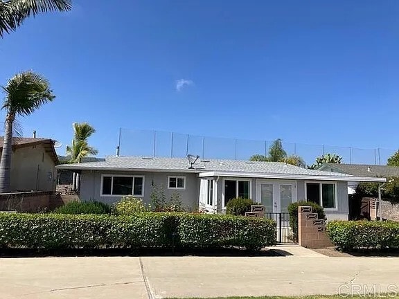 Building Photo - 1553 La Casita Dr