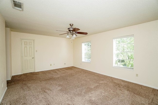 Building Photo - 14370 Misty Meadow Ln