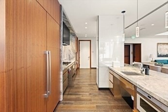 Building Photo - 133 Seaport Blvd