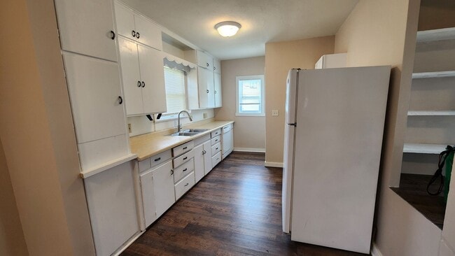 Building Photo - Vattier 1215