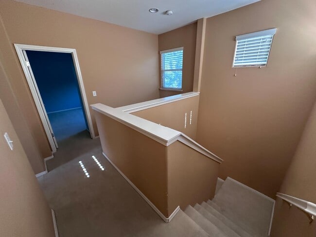 Building Photo - 92 W Barcelona Ln