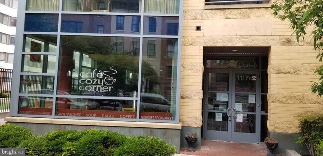 Building Photo - 1117 10th St NW