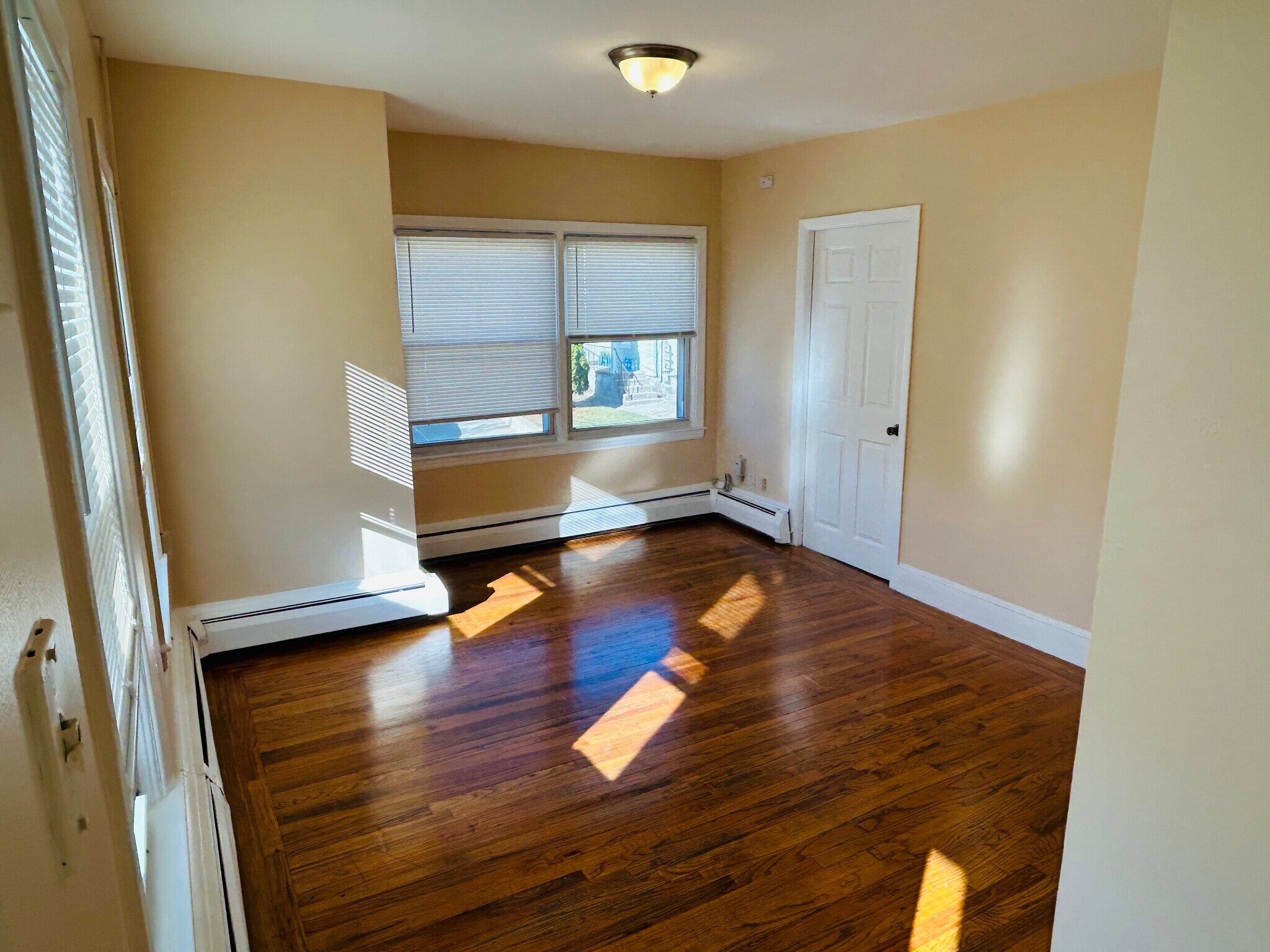 Building Photo - 25 Fallon Ave