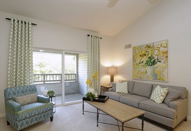 Interior Photo - Lakemont Apartments