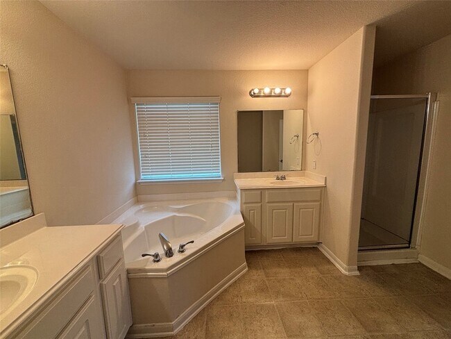 Building Photo - 4631 Canadian River Ct