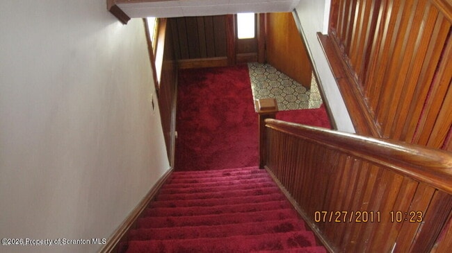 Building Photo - 1425 Church Ave