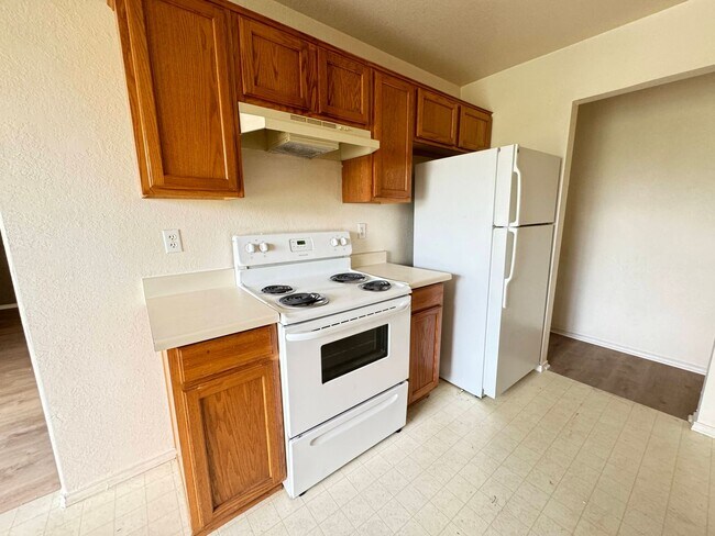 Building Photo - 3411 Warfield Dr