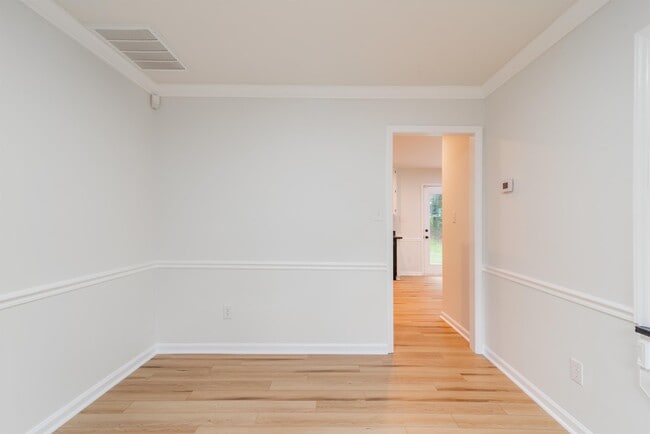 Building Photo - 8413 Woodford Bridge Dr