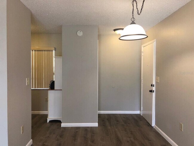 Building Photo - 4008 El Merita Ct