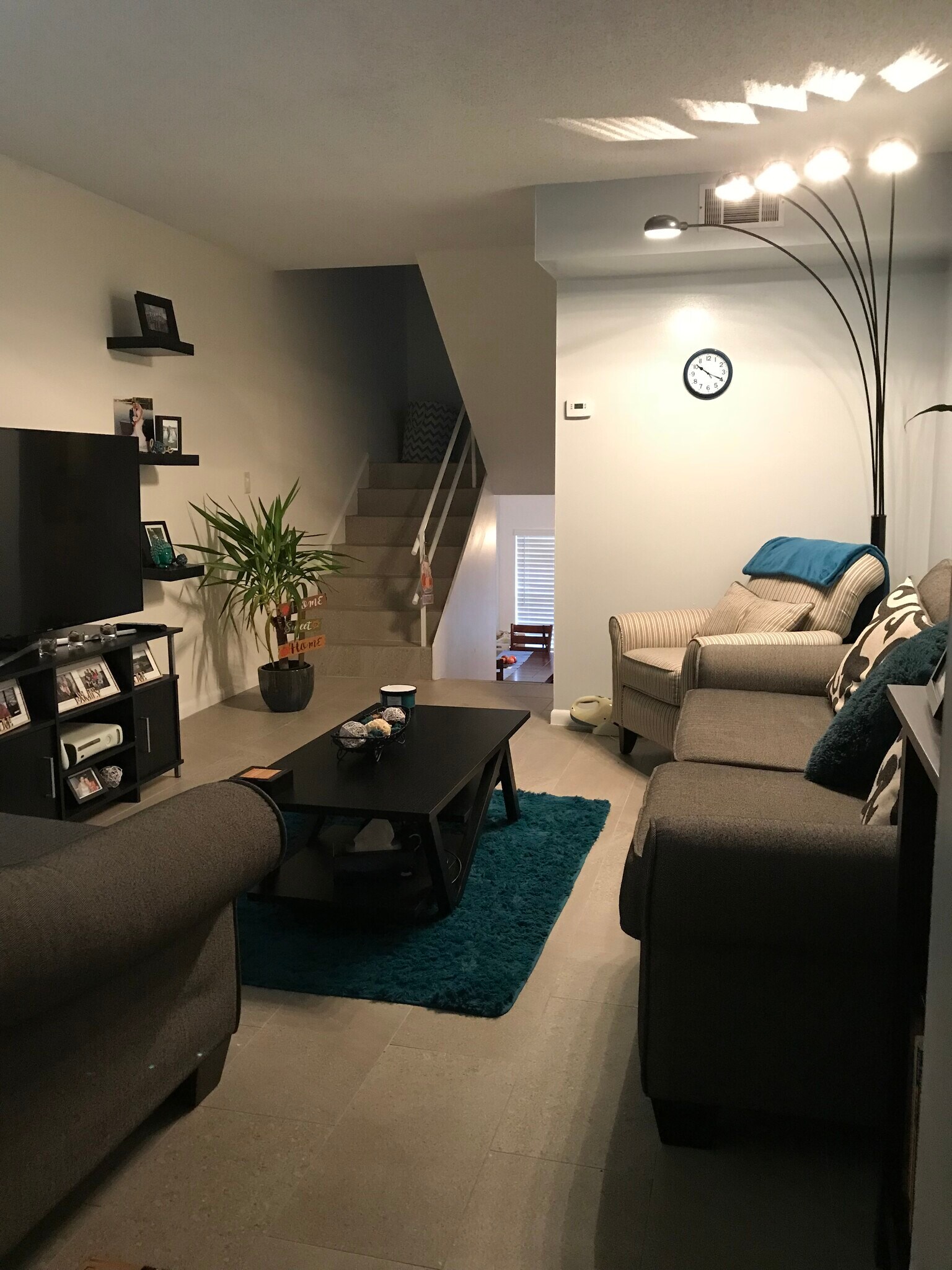 Building Photo - 4511 W La Villa Ln