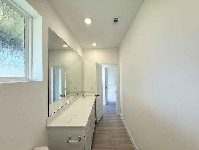Building Photo - 28718 Grand Mesquite Ln