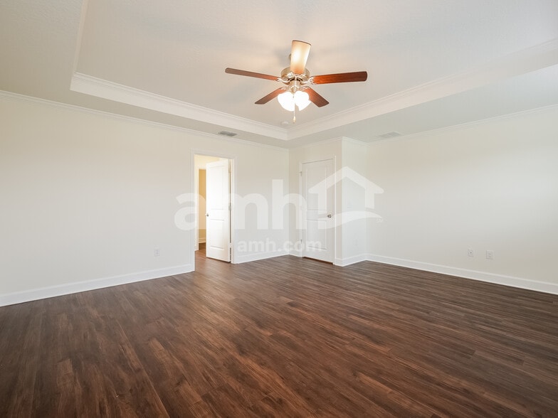 Building Photo - 3130 Artemisia Ln