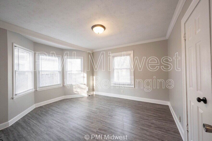 Building Photo - 4058 N Illinois St