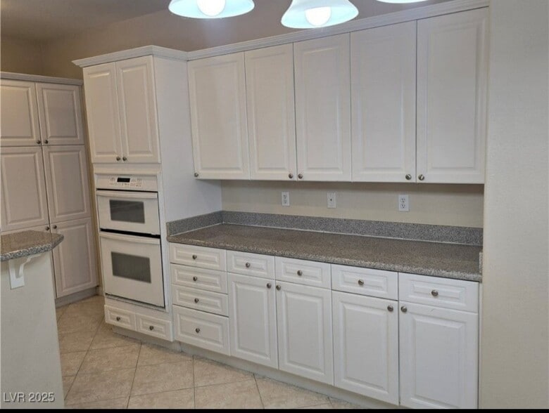 Building Photo - 3766 Port Ritchey St