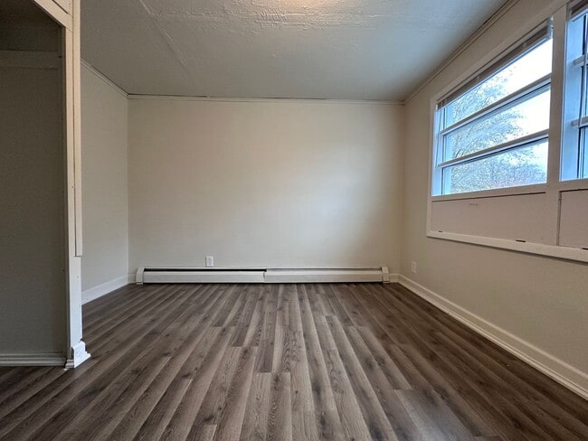 Building Photo - 2707 Forest Ave