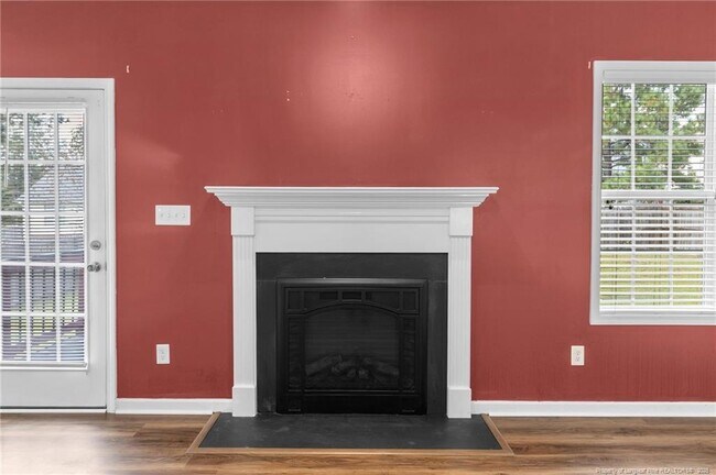Building Photo - 31 Craven Ct