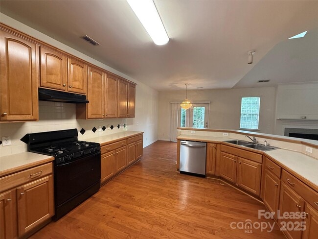 Building Photo - 11042 Woods Corner Ct